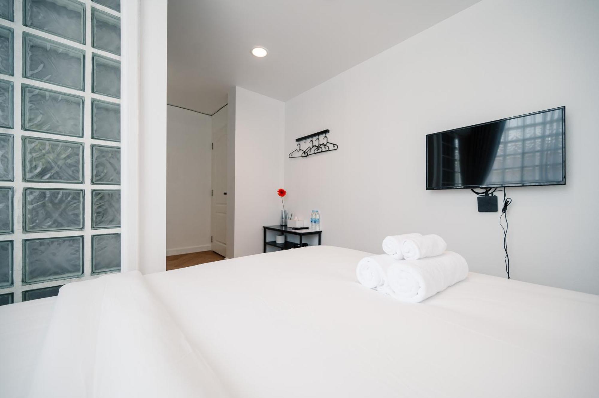 Mitt Haus Hotel Банкок Екстериор снимка