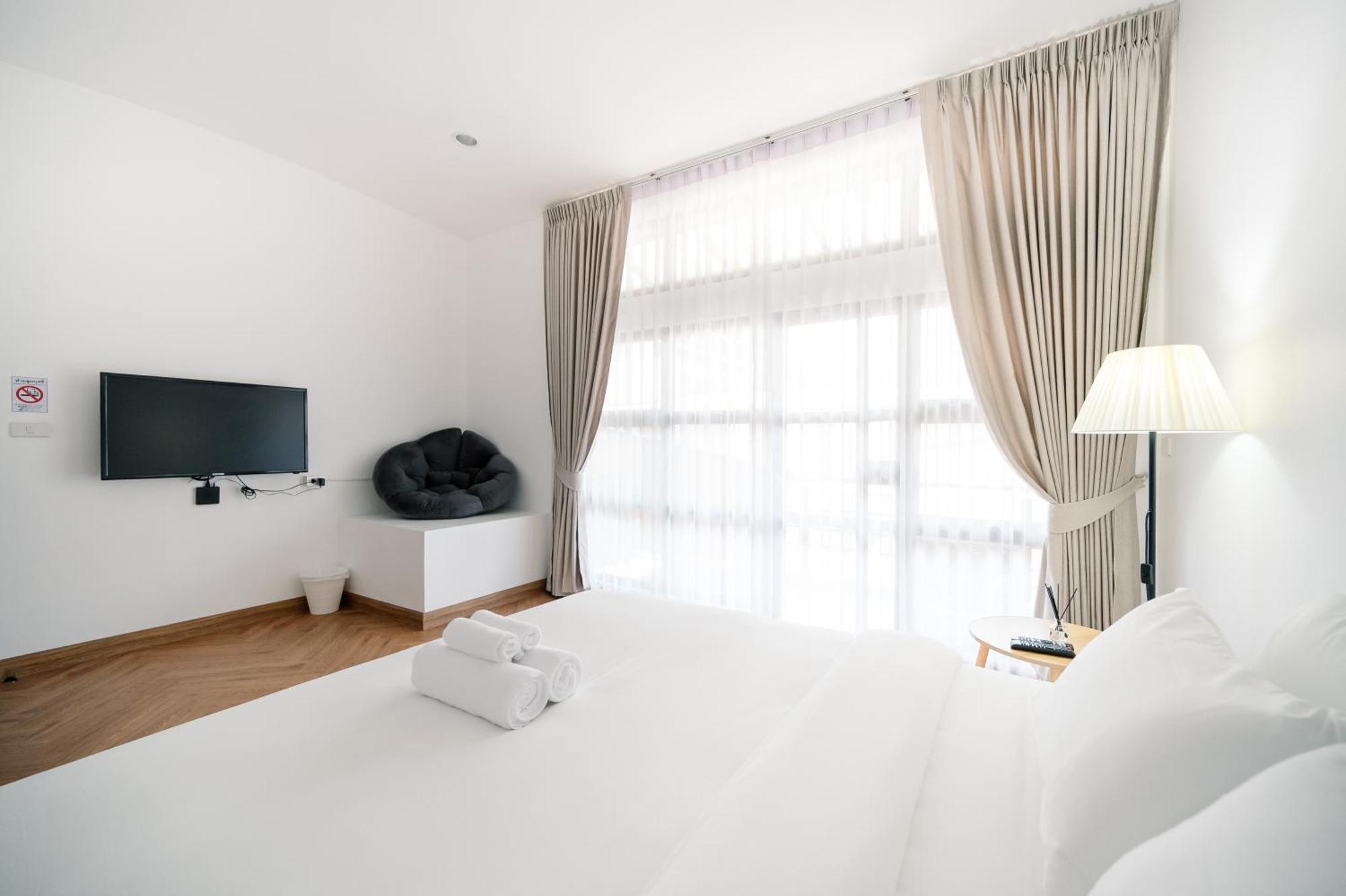 Mitt Haus Hotel Банкок Екстериор снимка