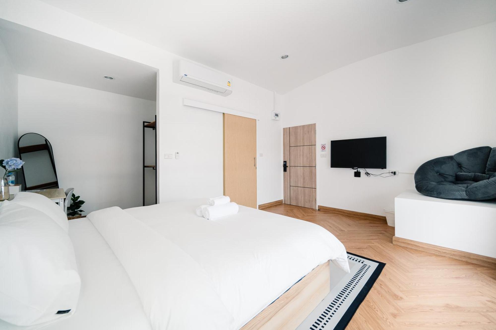 Mitt Haus Hotel Банкок Екстериор снимка