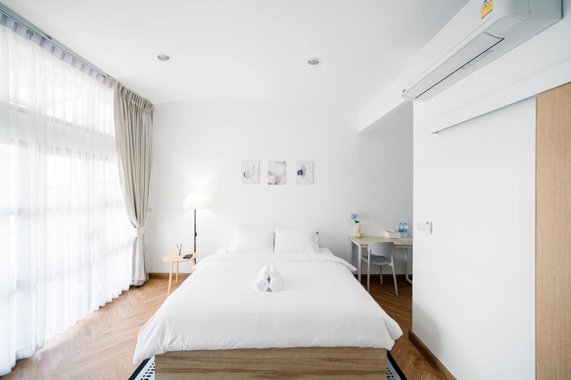 Mitt Haus Hotel Банкок Екстериор снимка